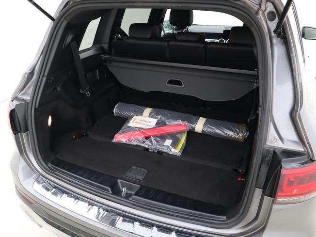 MERCEDES-BENZ GLB Photo 9