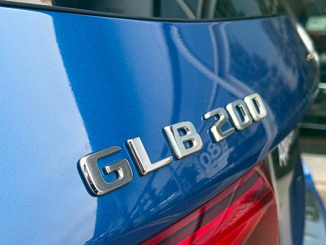 MERCEDES-BENZ GLB Photo 36