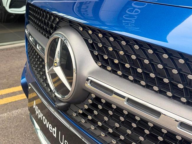 MERCEDES-BENZ GLB Photo 42
