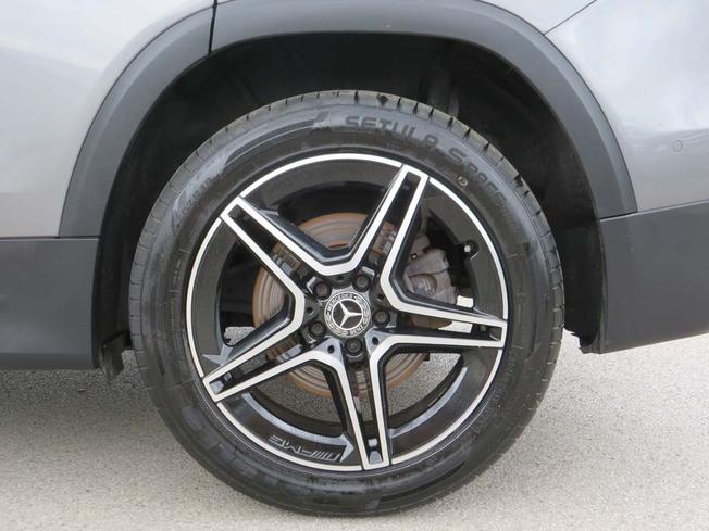 MERCEDES-BENZ GLB Photo 14