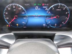 MERCEDES-BENZ GLB Photo 4