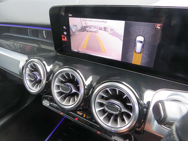 MERCEDES-BENZ GLB Photo 50