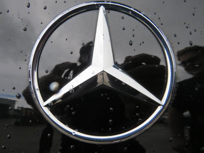 MERCEDES-BENZ Glb Photo 17