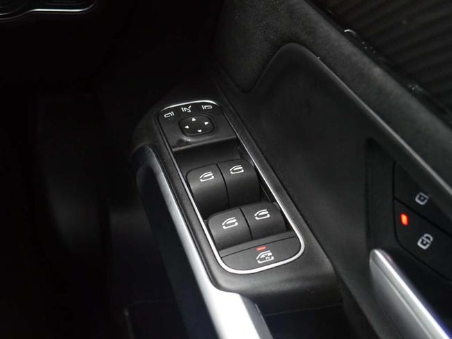 Mercedes-Benz Glb Photo 15
