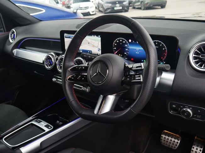 Mercedes-Benz Glb Photo 34