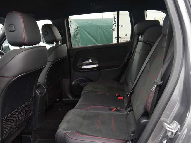 Mercedes-Benz Glb Photo 37