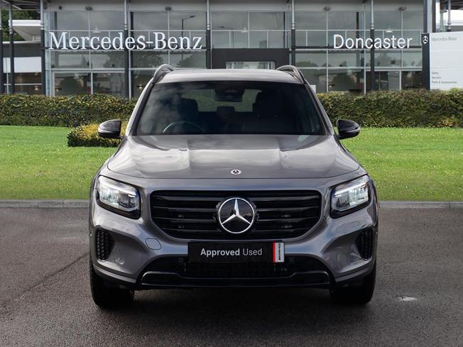 MERCEDES-BENZ GLB Photo 10