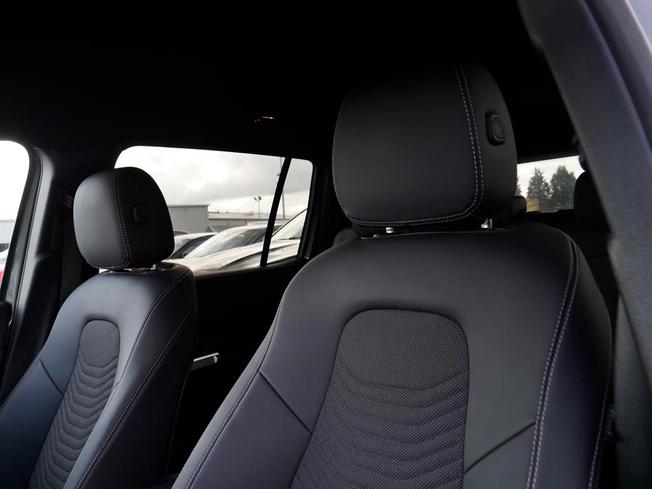 MERCEDES-BENZ GLB Photo 49