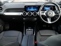 MERCEDES-BENZ GLB Photo 5