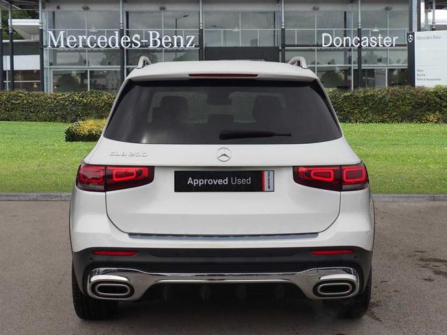 MERCEDES-BENZ GLB Photo 11