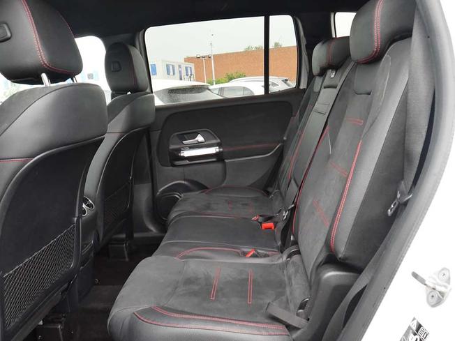 MERCEDES-BENZ GLB Photo 38