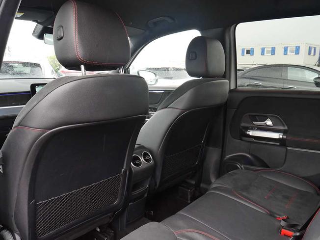 MERCEDES-BENZ GLB Photo 39