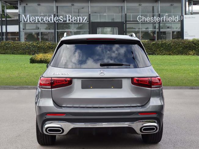 MERCEDES-BENZ GLB Photo 11