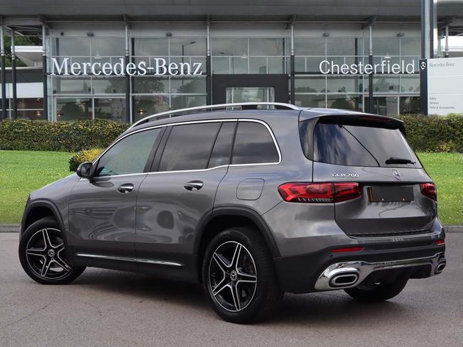 MERCEDES-BENZ GLB Photo 2