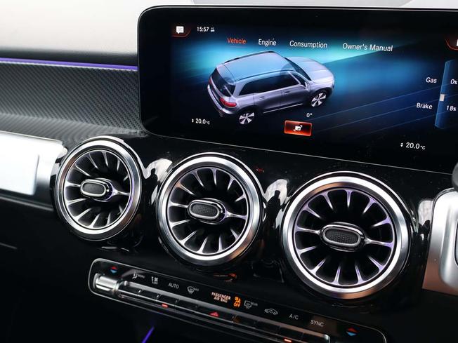 MERCEDES-BENZ GLB Photo 29