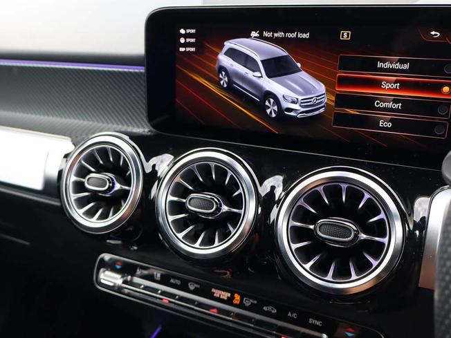 MERCEDES-BENZ GLB Photo 36