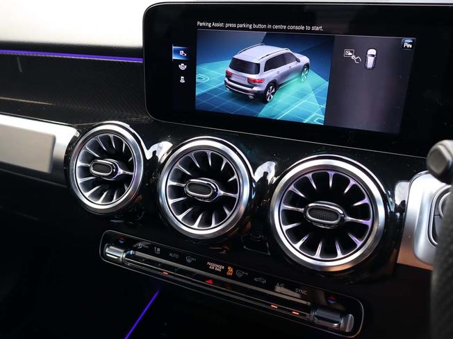 MERCEDES-BENZ GLB Photo 50