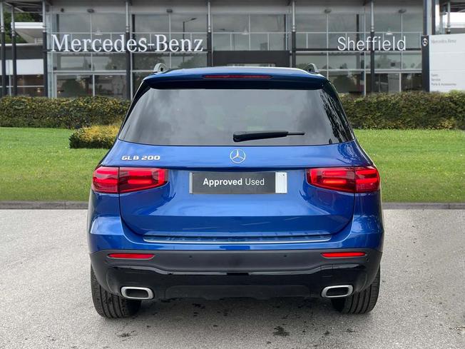 MERCEDES-BENZ GLB Photo 11