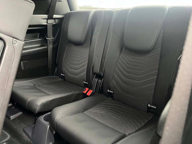 MERCEDES-BENZ GLB Photo 8