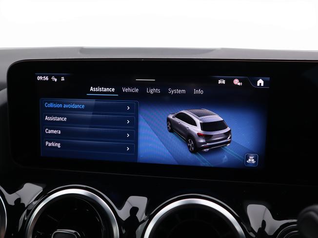 MERCEDES-BENZ GLA Photo 35