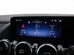 MERCEDES-BENZ GLA Photo 5