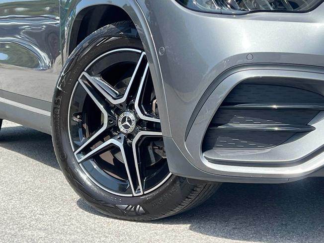 MERCEDES-BENZ GLA Photo 15