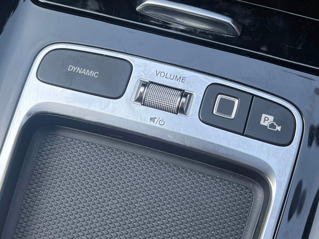 MERCEDES-BENZ GLA Photo 37