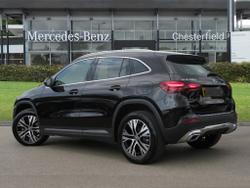 MERCEDES-BENZ Gla Photo 2
