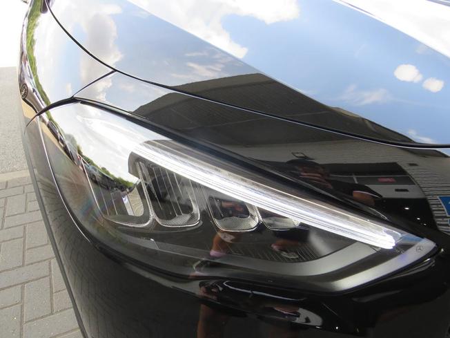 MERCEDES-BENZ Gla Photo 22