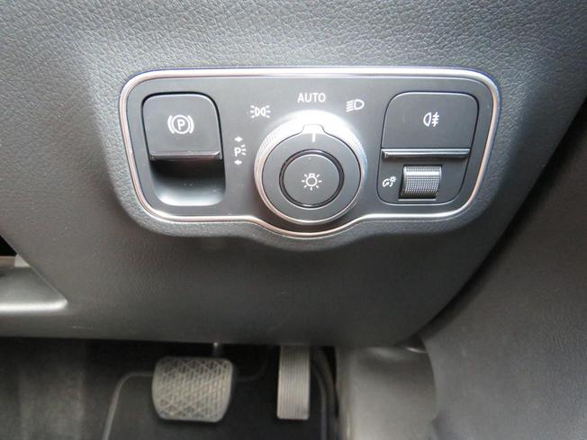 MERCEDES-BENZ Gla Photo 27