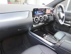 MERCEDES-BENZ Gla Photo 3