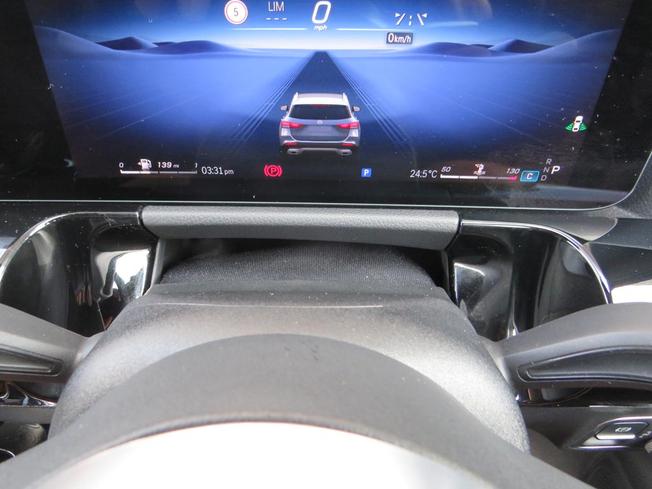 MERCEDES-BENZ Gla Photo 33