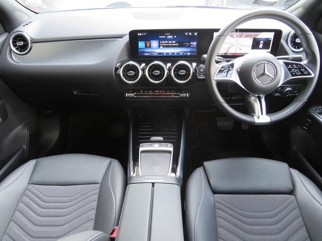 MERCEDES-BENZ Gla Photo 5