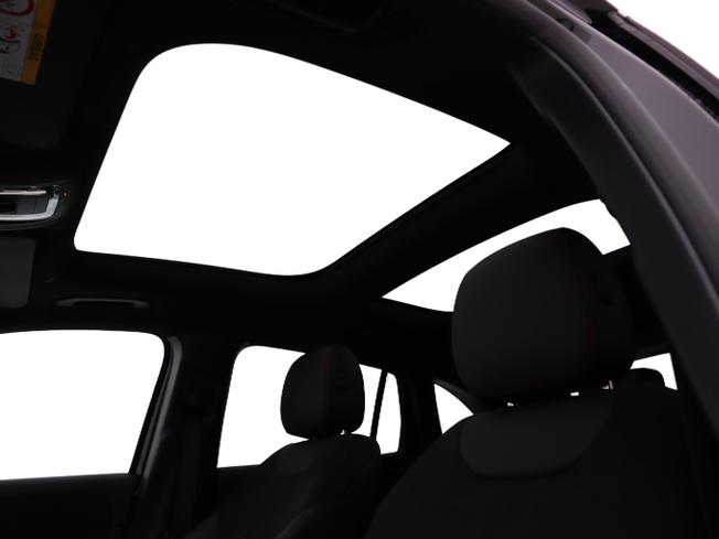 MERCEDES-BENZ GLA Photo 43