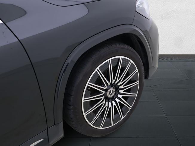 MERCEDES-BENZ GLA Photo 6