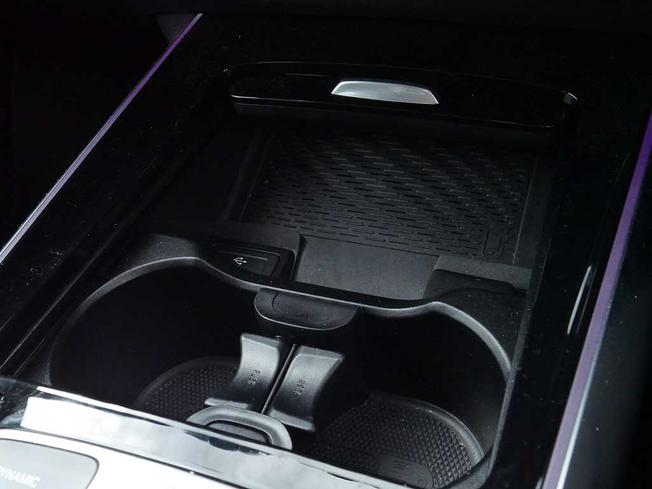 MERCEDES-BENZ GLA Photo 17