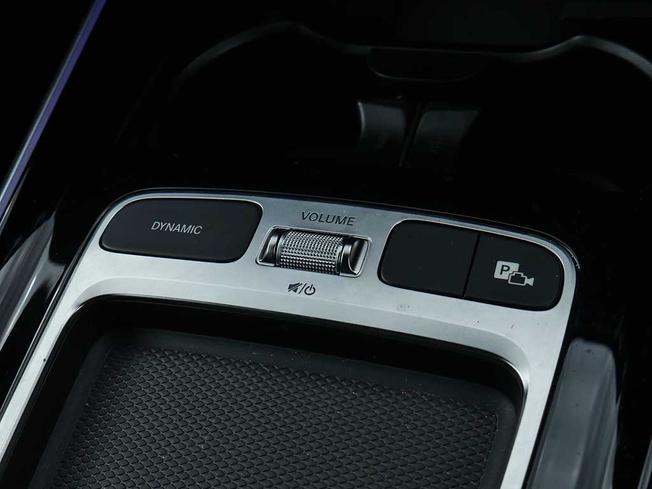 MERCEDES-BENZ GLA Photo 33