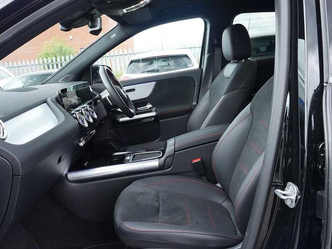MERCEDES-BENZ GLA Photo 46