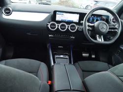 MERCEDES-BENZ GLA Photo 5