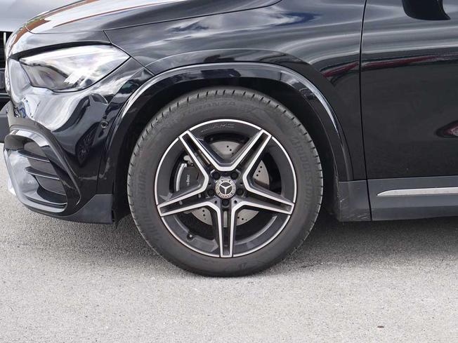 MERCEDES-BENZ GLA Photo 6