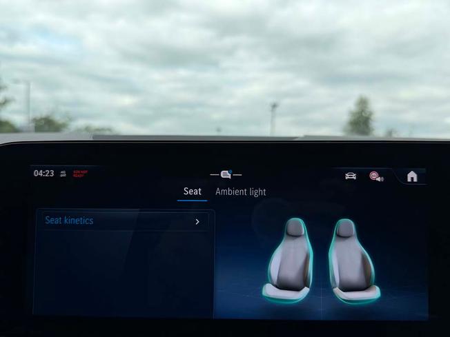 MERCEDES-BENZ GLA Photo 34
