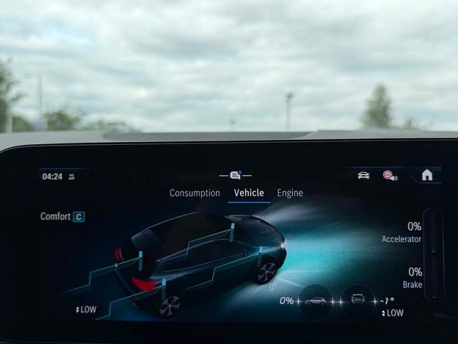 MERCEDES-BENZ GLA Photo 37