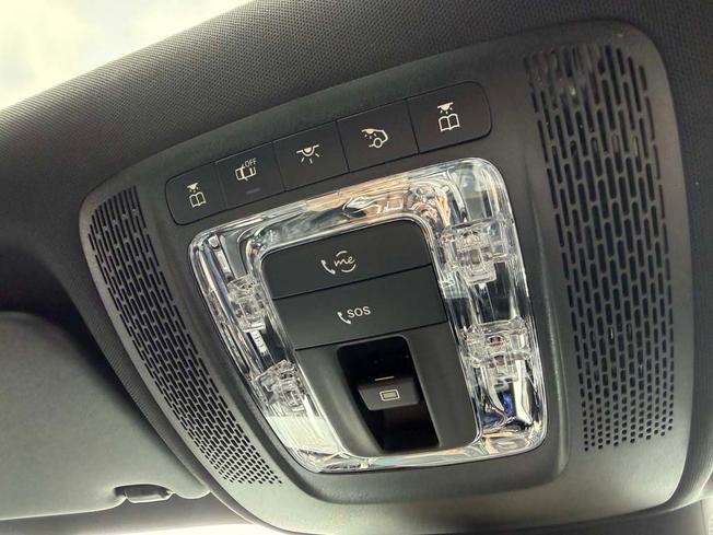 MERCEDES-BENZ GLA Photo 40