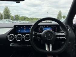 MERCEDES-BENZ GLA Photo 5