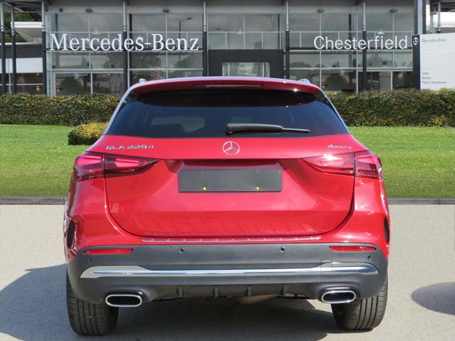 MERCEDES-BENZ GLA Photo 11