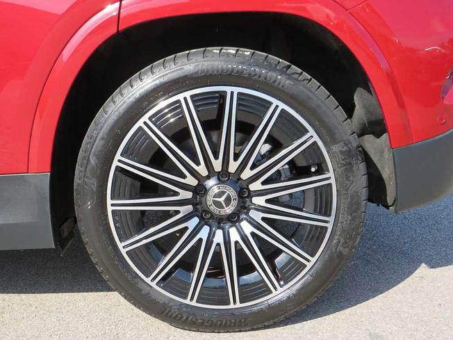 MERCEDES-BENZ GLA Photo 14