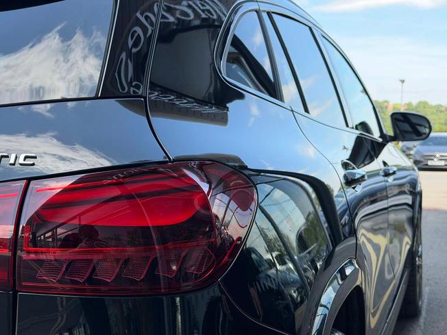 MERCEDES-BENZ GLA Photo 17