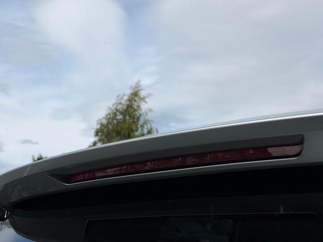 MERCEDES-BENZ GLA Photo 16