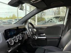 MERCEDES-BENZ GLA Photo 3