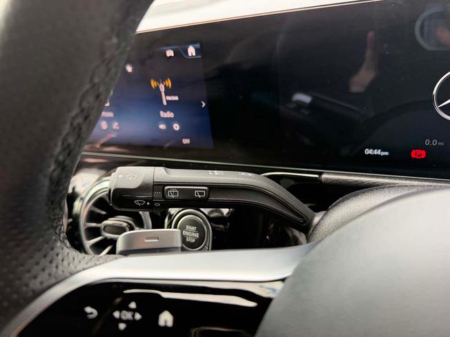 MERCEDES-BENZ GLA Photo 29